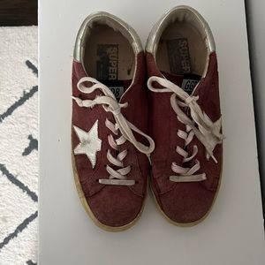 Golden Goose Sneakers